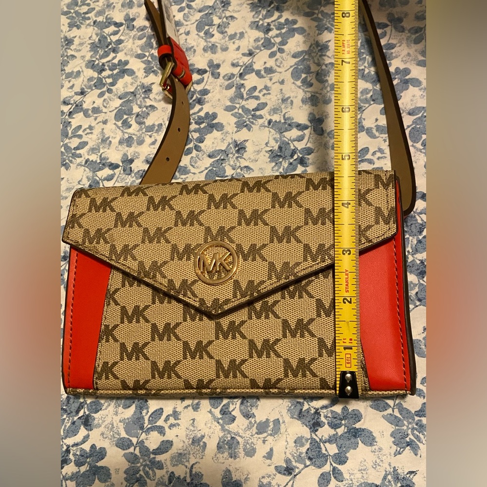 Michael Kors Red and Brown Signature Fanny Pack powder blush small bag Size L/XL - Picture 8 of 14